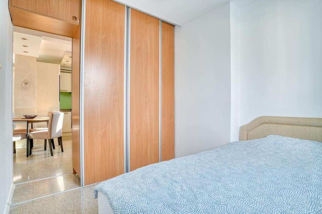Cozy Nest Apartment- Central And Seaboard With Elevator コトル エクステリア 写真